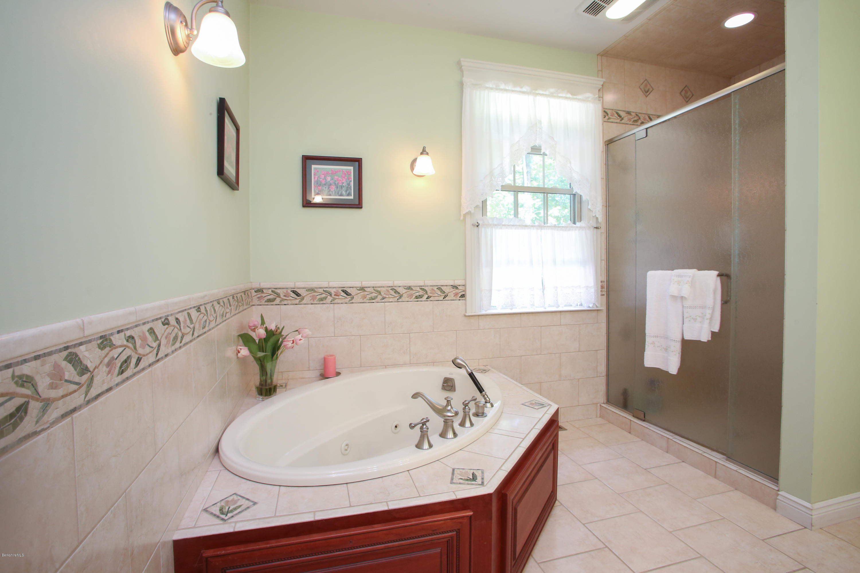 313 Abbott Hill Road Chester, MA 01011 - Photo 22 of 43 Large master bath