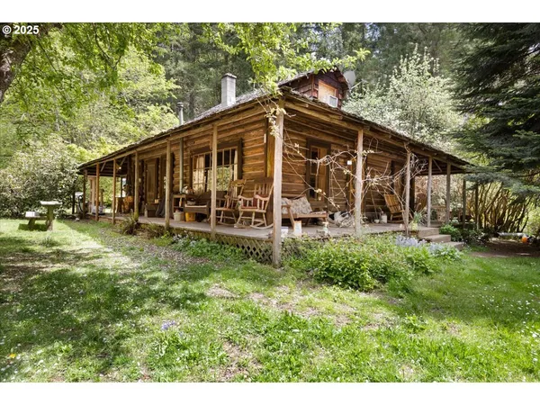 $375,000 | 2128 Starveout Creek Road, Azalea, OR 97410