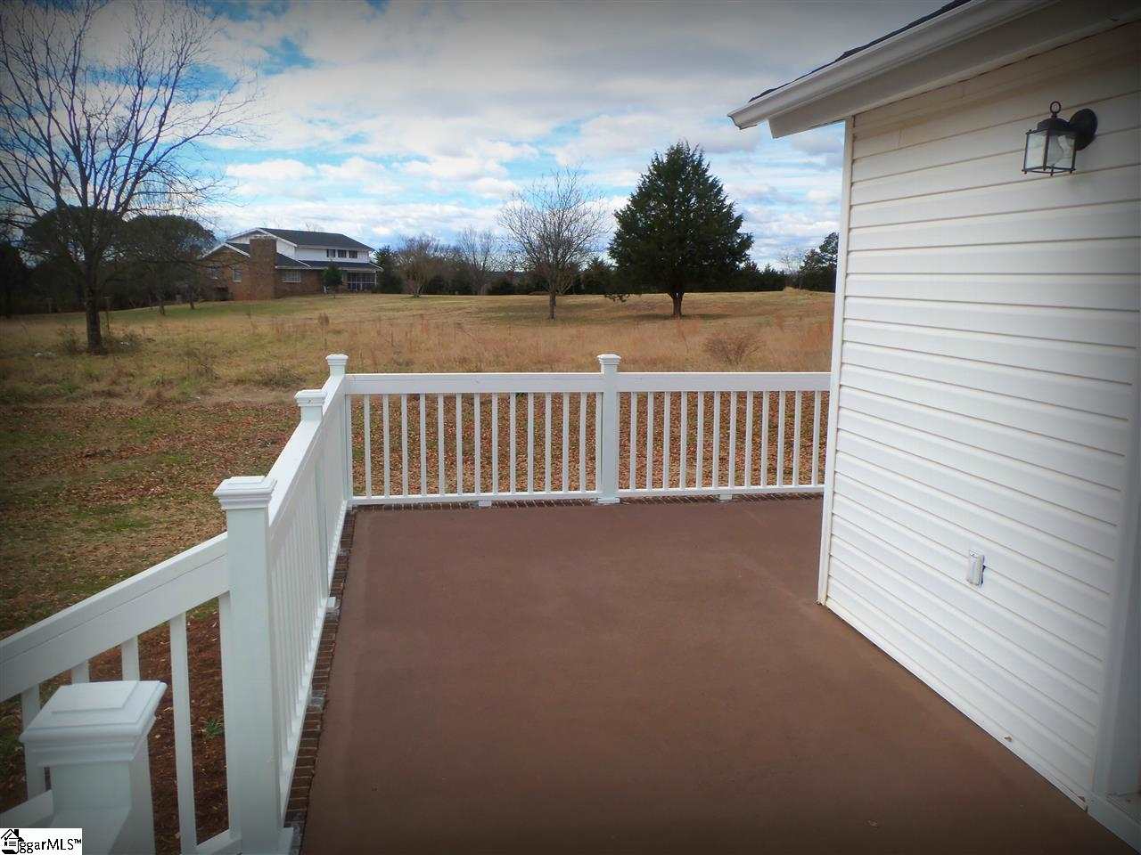 1749 Ezell Road Chesnee, SC 29323 - Photo 5 of 27