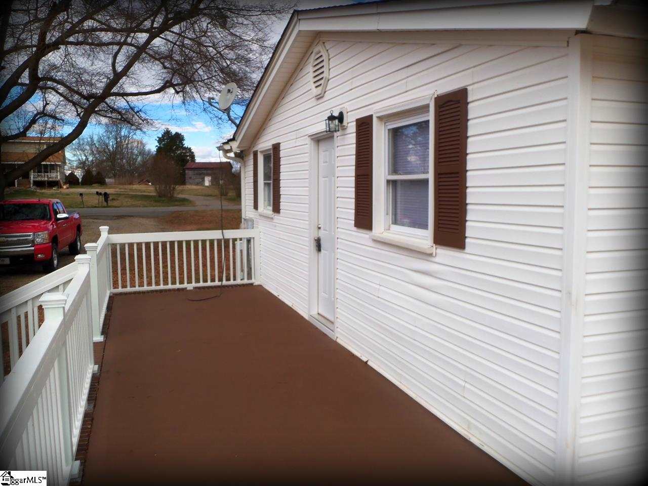 1749 Ezell Road Chesnee, SC 29323 - Photo 6 of 27