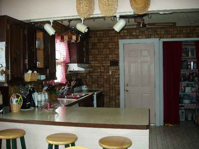 987 Kings Road Colonie, NY 12303 - Photo 6 of 12 Photo 6