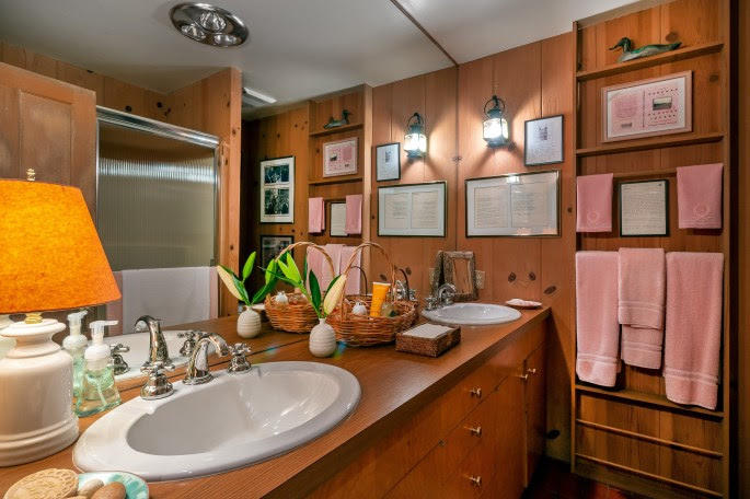 1555 East Valley Road Santa Barbara, CA 93108 - Photo 14 of 18 a bathroom with a sink and a mirror