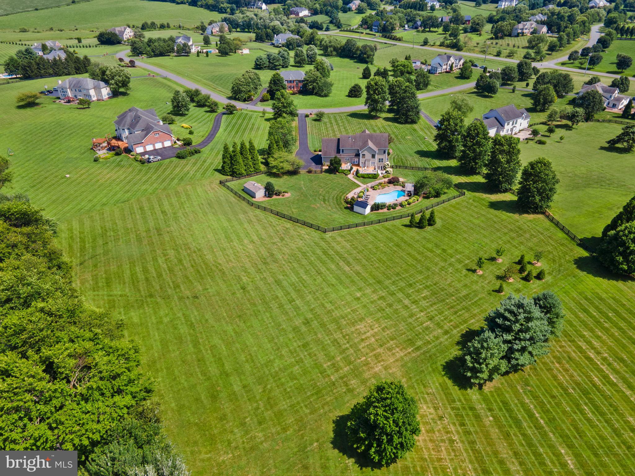 16534 Goldencrest Circle Purcellville, VA 20132 - Photo 106 of 117 Gallery Image 106