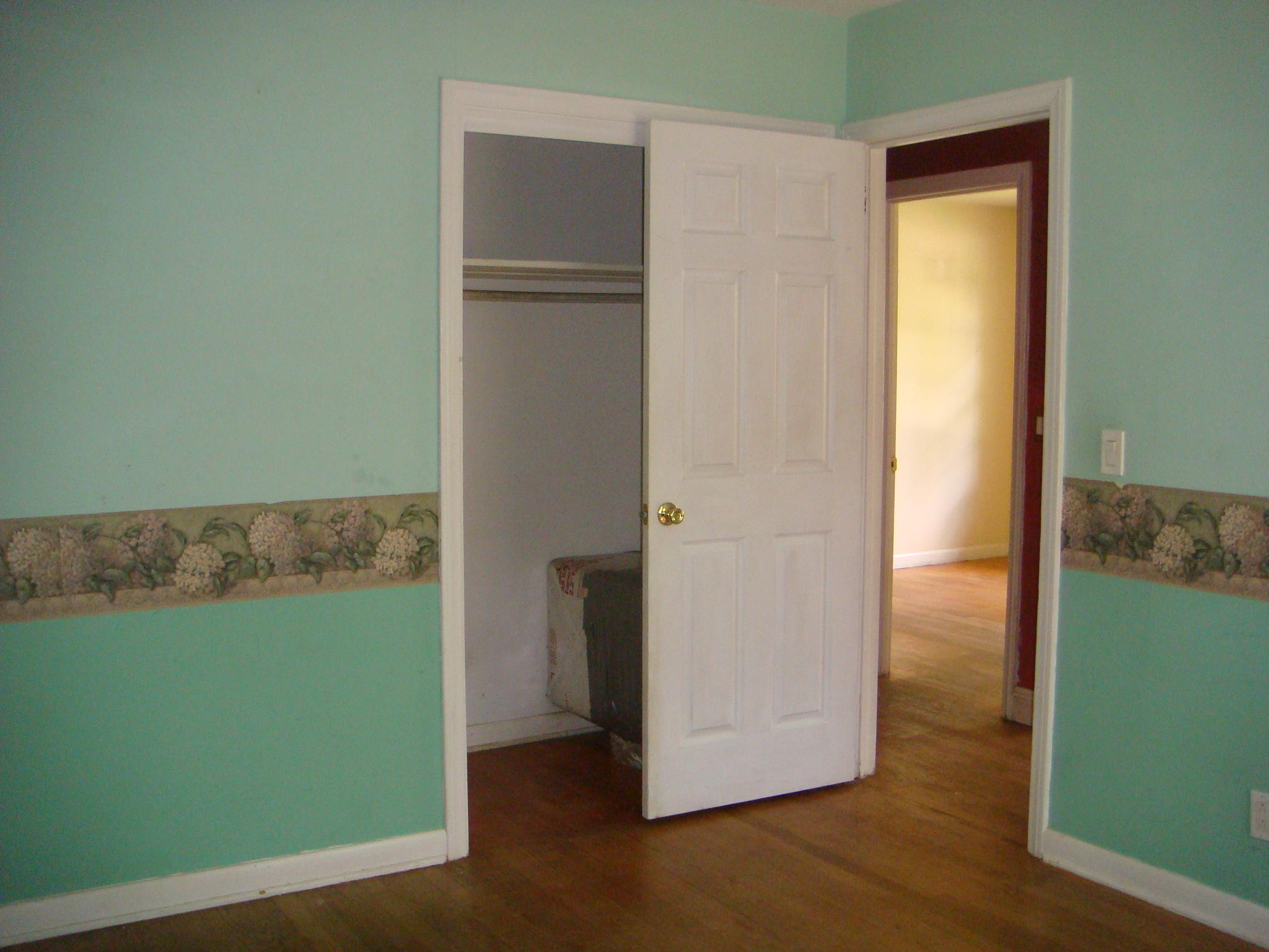 1252 Springhill Road Hanahan, SC 29410 - Photo 5 of 26 055