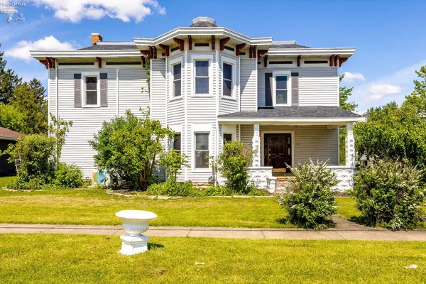 $225,000 | 30 North Seneca Street, Attica, OH 44807