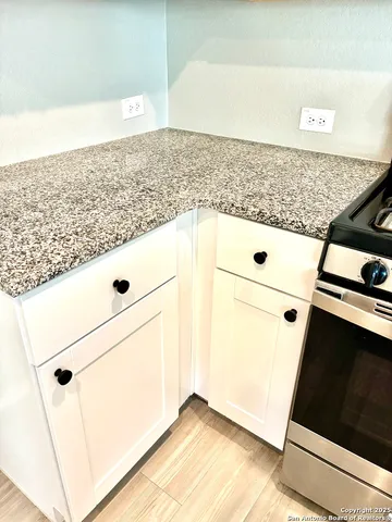 $247,000 | 320 Agave Circle, Jourdanton, TX 78026