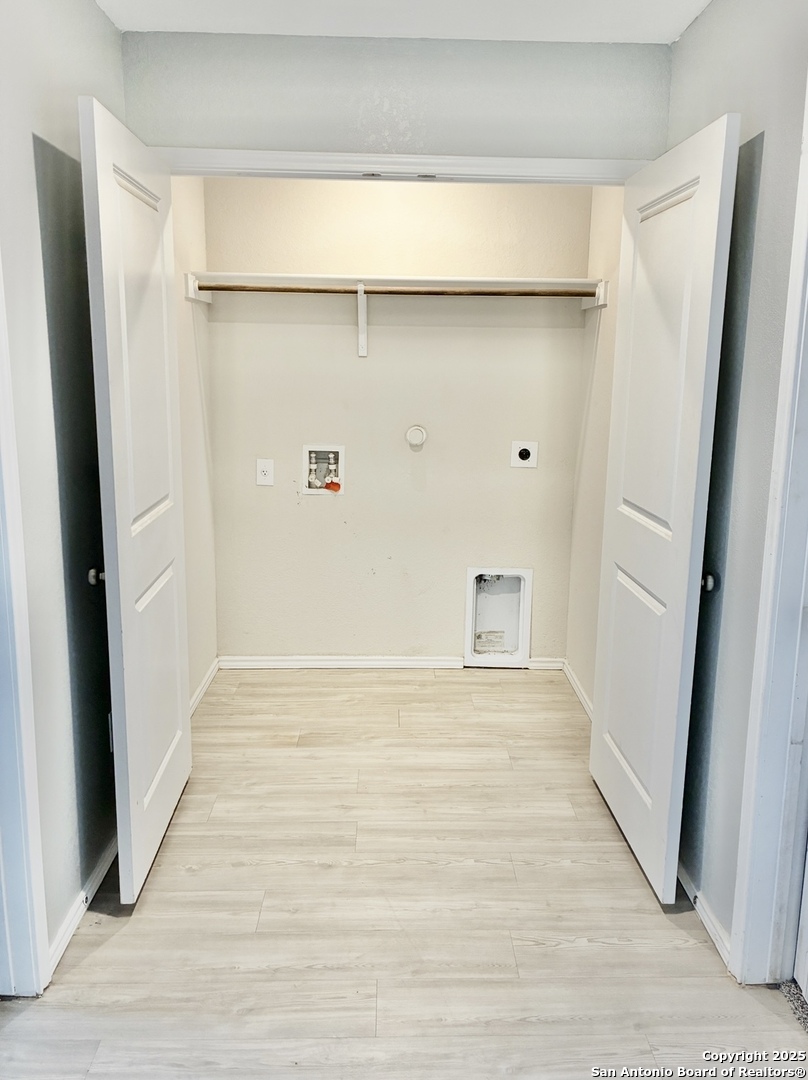 320 Agave Circle Jourdanton, TX 78026 - Photo 8 of 19