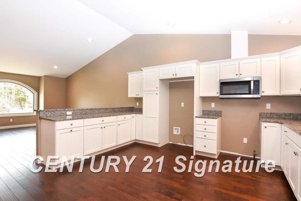 846 Whispering Pines Bay City, MI 48708 - Photo 3 of 9 Gallery Image 3