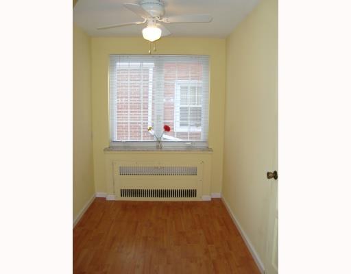 2912 Fernwald Road Pittsburgh, PA 15217 - Photo 7 of 17 Other. Convenient breakfast room off kitchen.