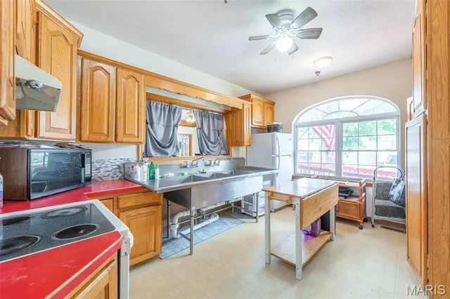 $399,500 | 207 Front Street, Annapolis, MO 63620