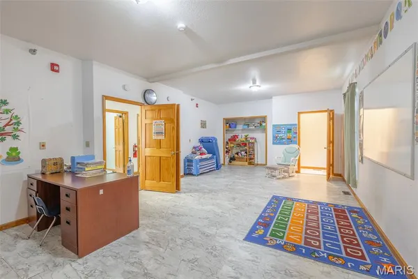 $379,500 | 207 Front Street, Annapolis, MO 63620