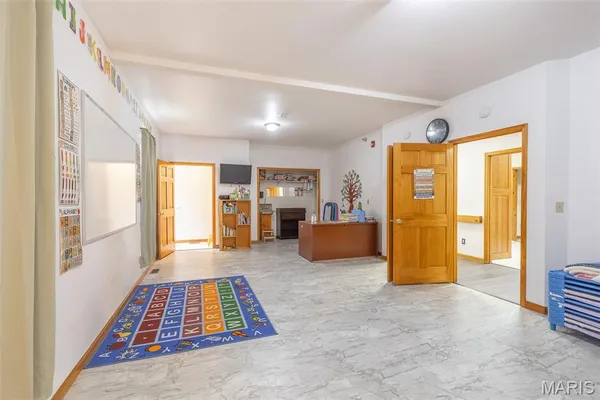 $379,500 | 207 Front Street, Annapolis, MO 63620