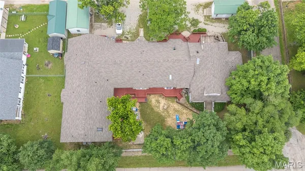 $379,500 | 207 Front Street, Annapolis, MO 63620