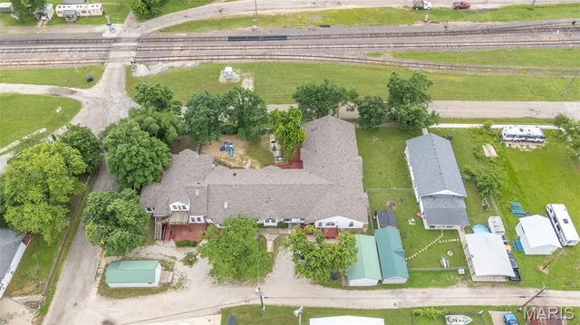 $399,500 | 207 Front Street, Annapolis, MO 63620