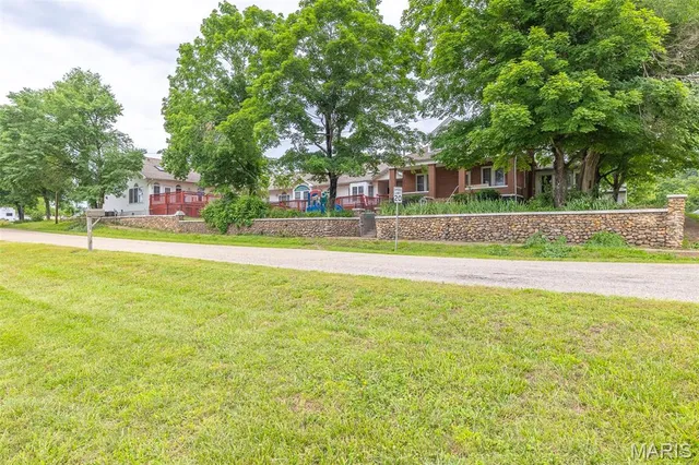 $399,500 | 207 Front Street, Annapolis, MO 63620