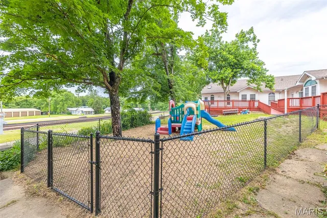 $399,500 | 207 Front Street, Annapolis, MO 63620