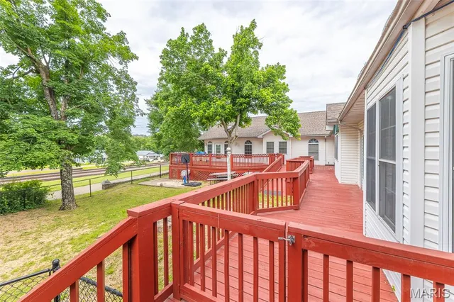 $399,500 | 207 Front Street, Annapolis, MO 63620