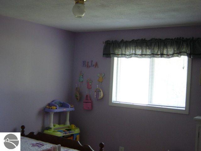 5909 Boone Road Traverse City, MI 49685 - Photo 7 of 9 1650473-6.JPG