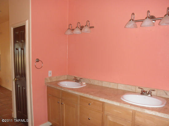 877 March Street Pearce, AZ 85625 - Photo 16 of 18