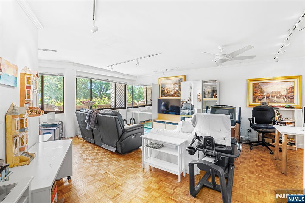 1375 River Road, Unit 1E Edgewater, NJ 07020 - Photo 13 of 24