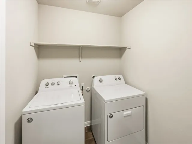 $306,000 | 112 Marimoor Drive, Hutto, TX 78634