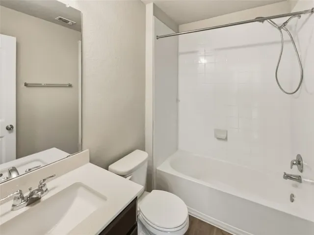 $306,000 | 112 Marimoor Drive, Hutto, TX 78634