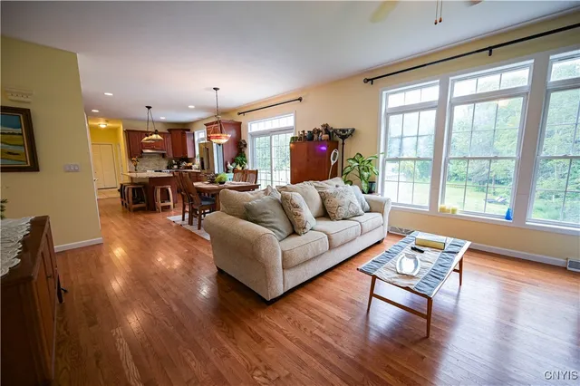 $724,900 | 10599 Doyle Road, Deerfield, NY 13502