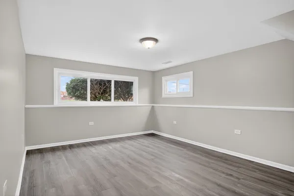 $229,900 | 1537 West 165th Street, Markham, IL 60428