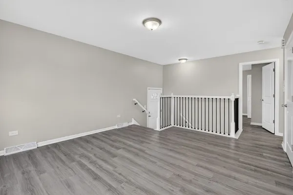 $229,900 | 1537 West 165th Street, Markham, IL 60428