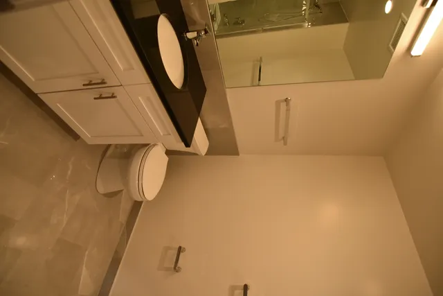 $2,781 | 3833 North Broadway, Unit 313, Chicago, IL 60613