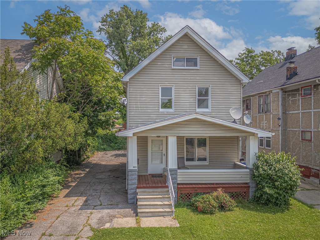 801 Rudyard Road Cleveland, OH 44110 - Photo 1 of 26
