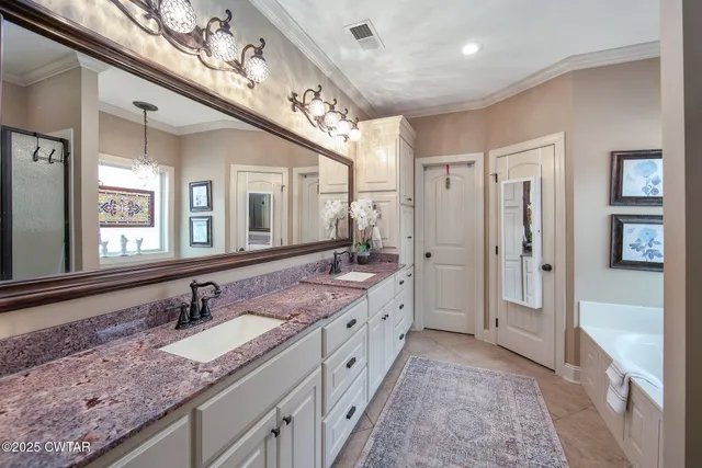 $384,000 | 316 Meadow Brook Drive, Henderson, TN 38340