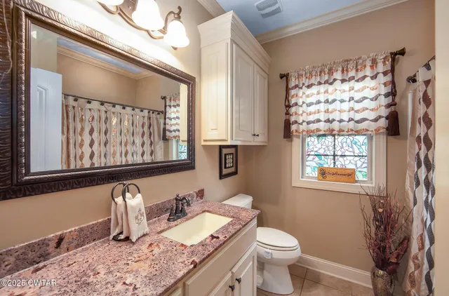 $384,000 | 316 Meadow Brook Drive, Henderson, TN 38340