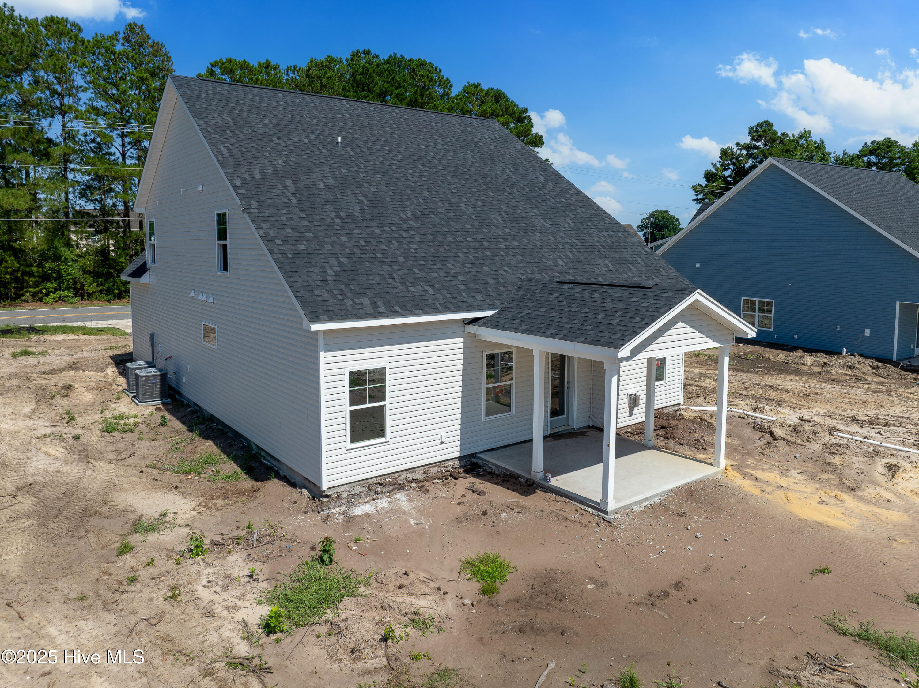 354 Hardison Road Holly Ridge, NC 28445 - Photo 4 of 13 Hardison House 3 MLS-5