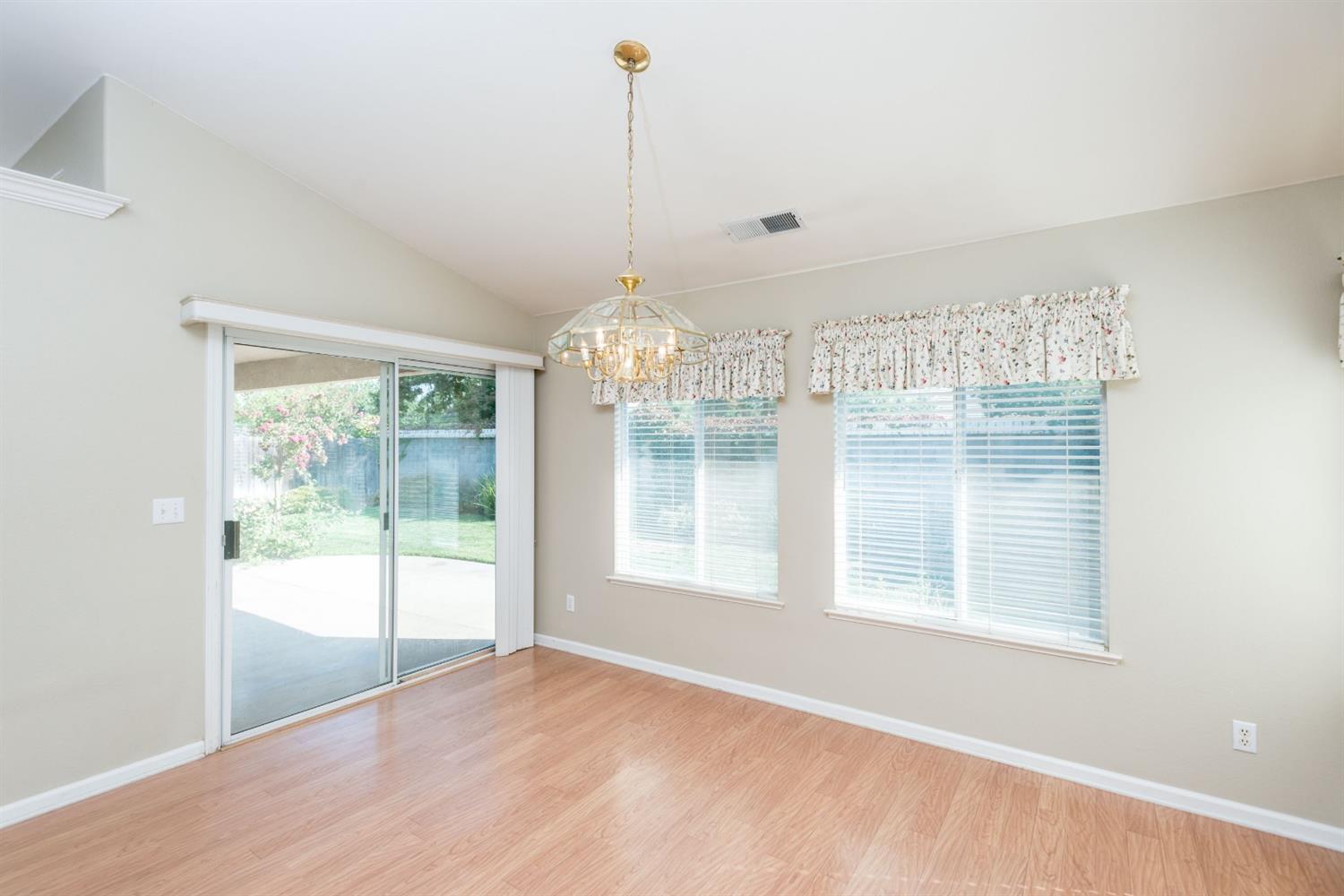 5054 West Decatur Avenue Fresno, CA 93722 - Photo 13 of 37 Gallery Image 13