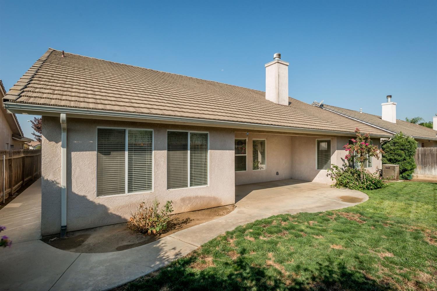 5054 West Decatur Avenue Fresno, CA 93722 - Photo 33 of 37 Gallery Image 33