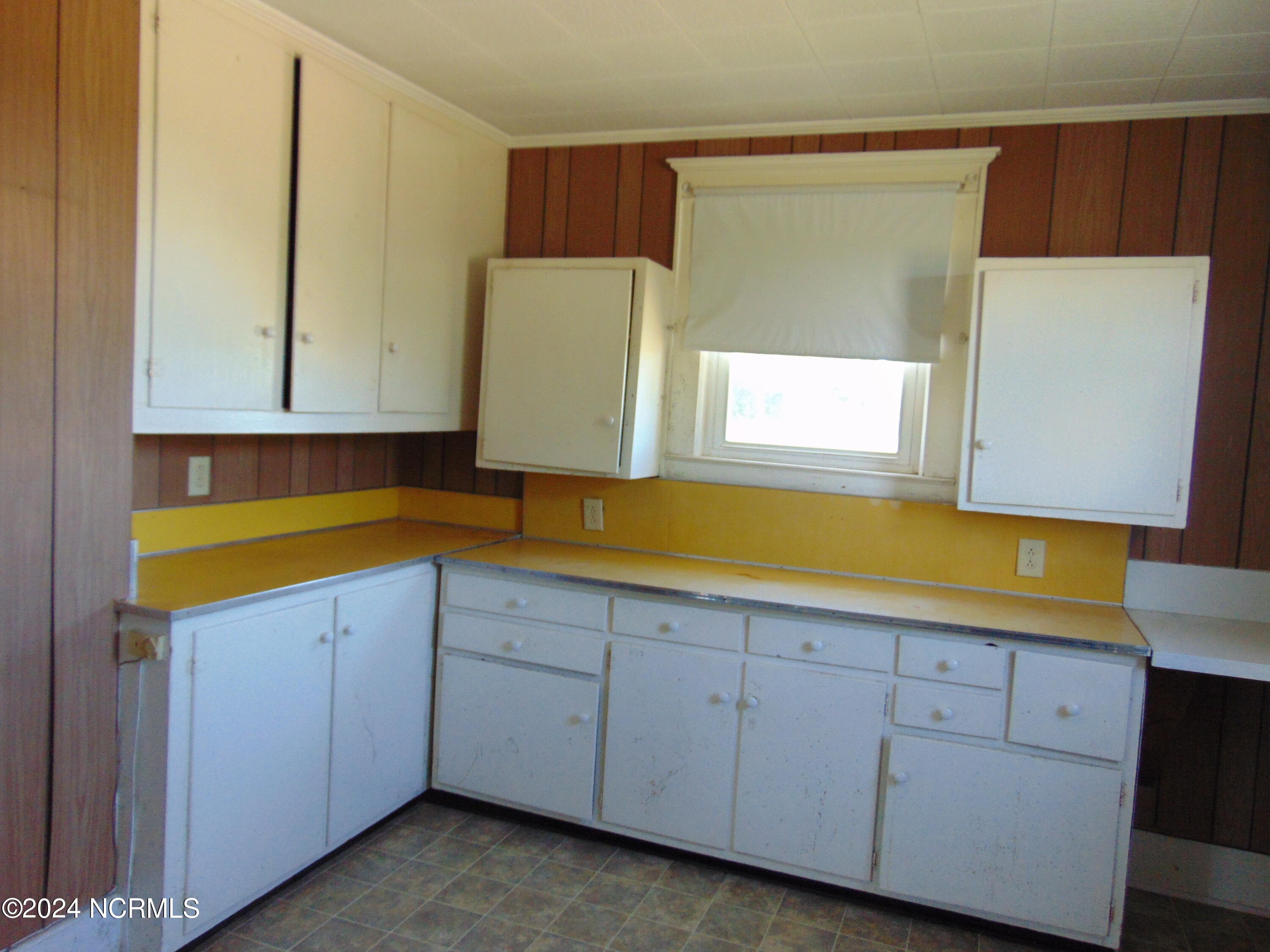 3393 Bay City Road Aurora, NC 27806 - Photo 11 of 17 DSC00501