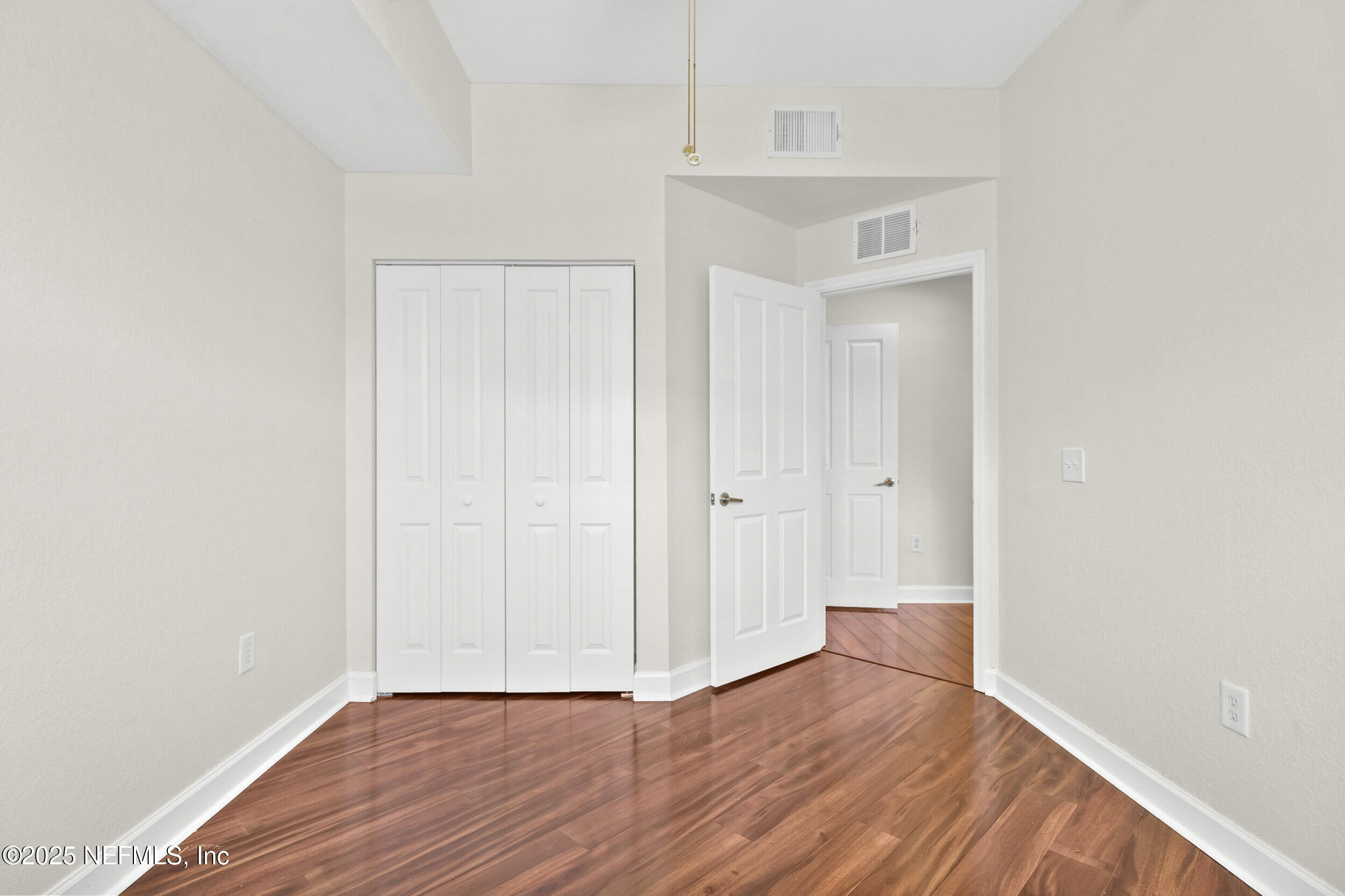 9745 Touchton Road, Unit 305 Jacksonville, FL 32246 - Photo 8 of 37 8_a7305264