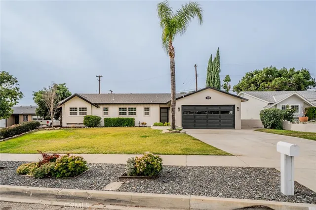 $829,900 | 1475 Grove, Upland, CA 91786