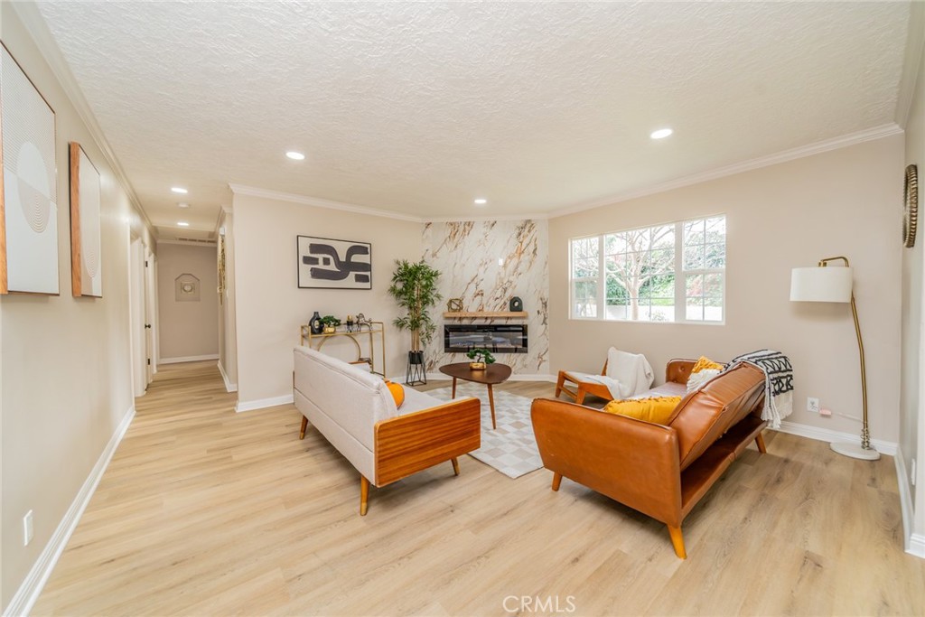 1475 Grove Upland, CA 91786 - Photo 6 of 51