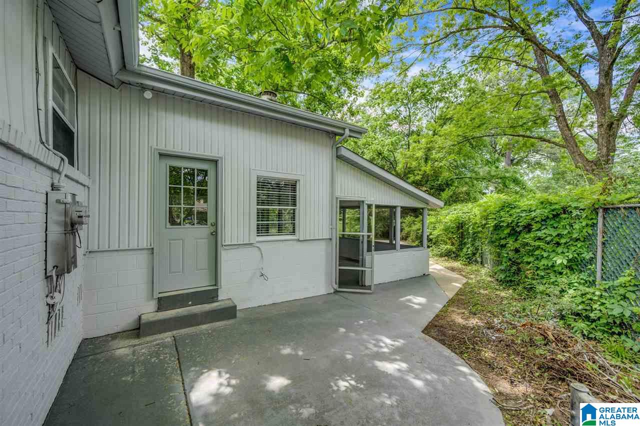 948 Oak Grove Road Birmingham, AL 35209 - Photo 4 of 29