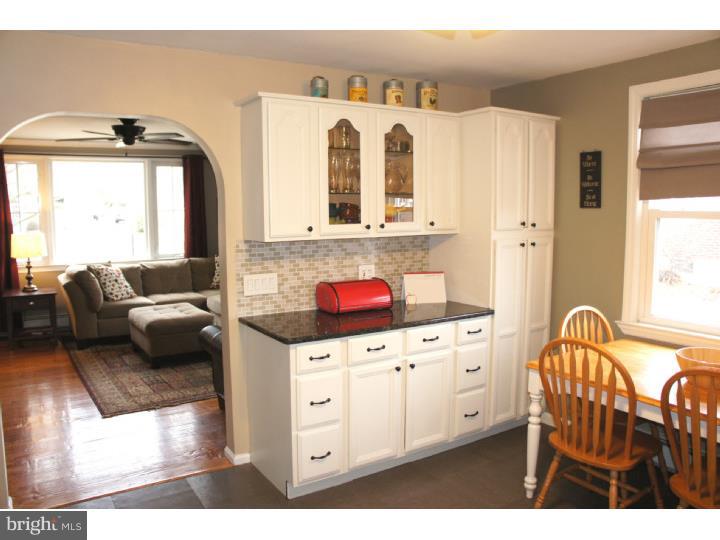 203 West Forestview Road Brookhaven, PA 19015 - Photo 7 of 25 Kitchen