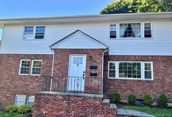 $3,450 | 59 Weeks Avenue, Oyster Bay, NY 11771