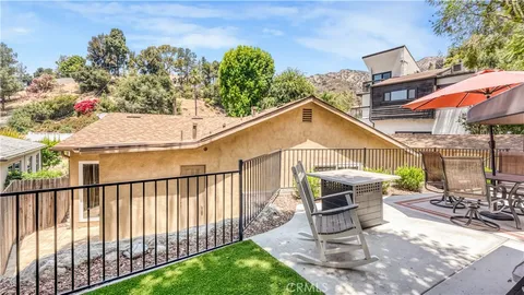 $1,335,000 | 1232 East Elmwood Avenue, Burbank, CA 91501