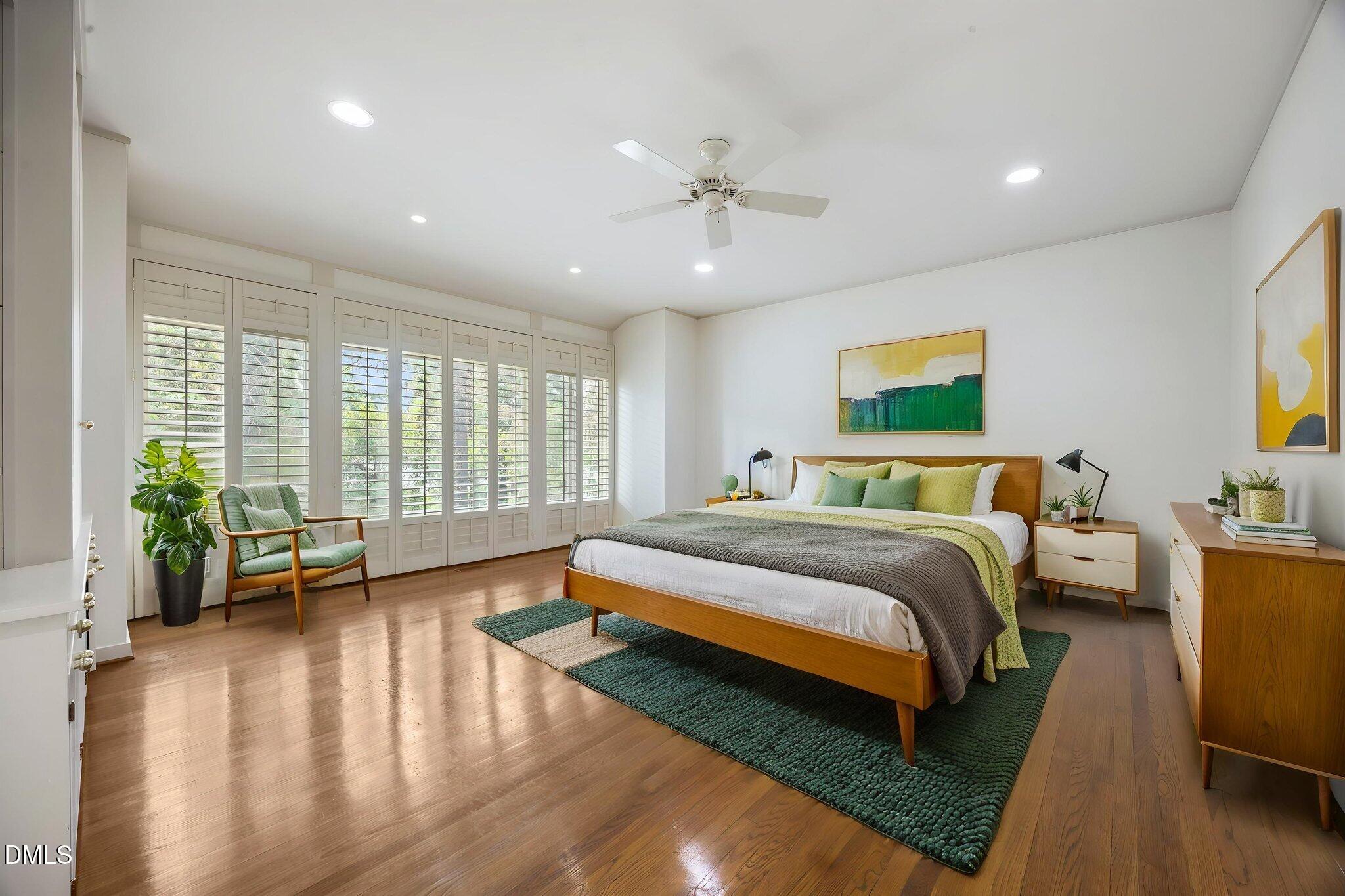 501 Valley Road Fayetteville, NC 28305 - Photo 25 of 72 38-web-or-mls-484A9504 virtually staged