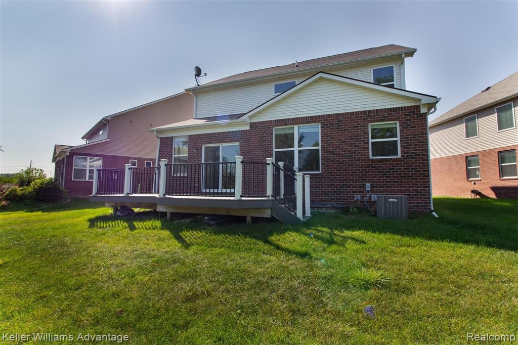 27679 Hartwick Circle Novi, MI 48374 - Photo 47 of 51