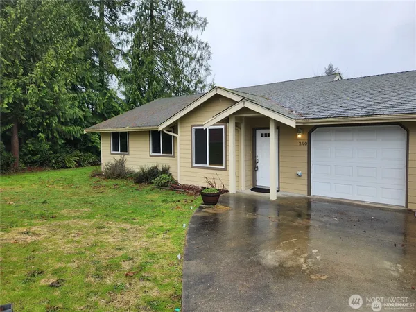 $1,995 | 240 Poplar Street, Port Orchard, WA 98366