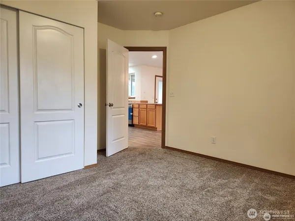 $1,995 | 240 Poplar Street, Port Orchard, WA 98366