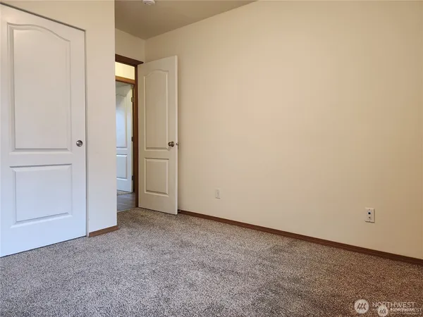 $1,995 | 240 Poplar Street, Port Orchard, WA 98366