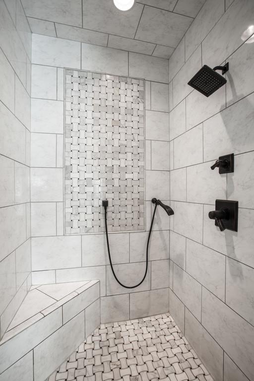 5939 Greenbriar Road Franklin, TN 37064 - Photo 15 of 30 a bathroom with a shower